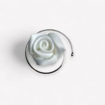Curlie witte satijnen roos – 1,5 cm