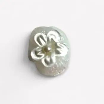 Curlie bloem met parel – licht ivoor (3 cm)